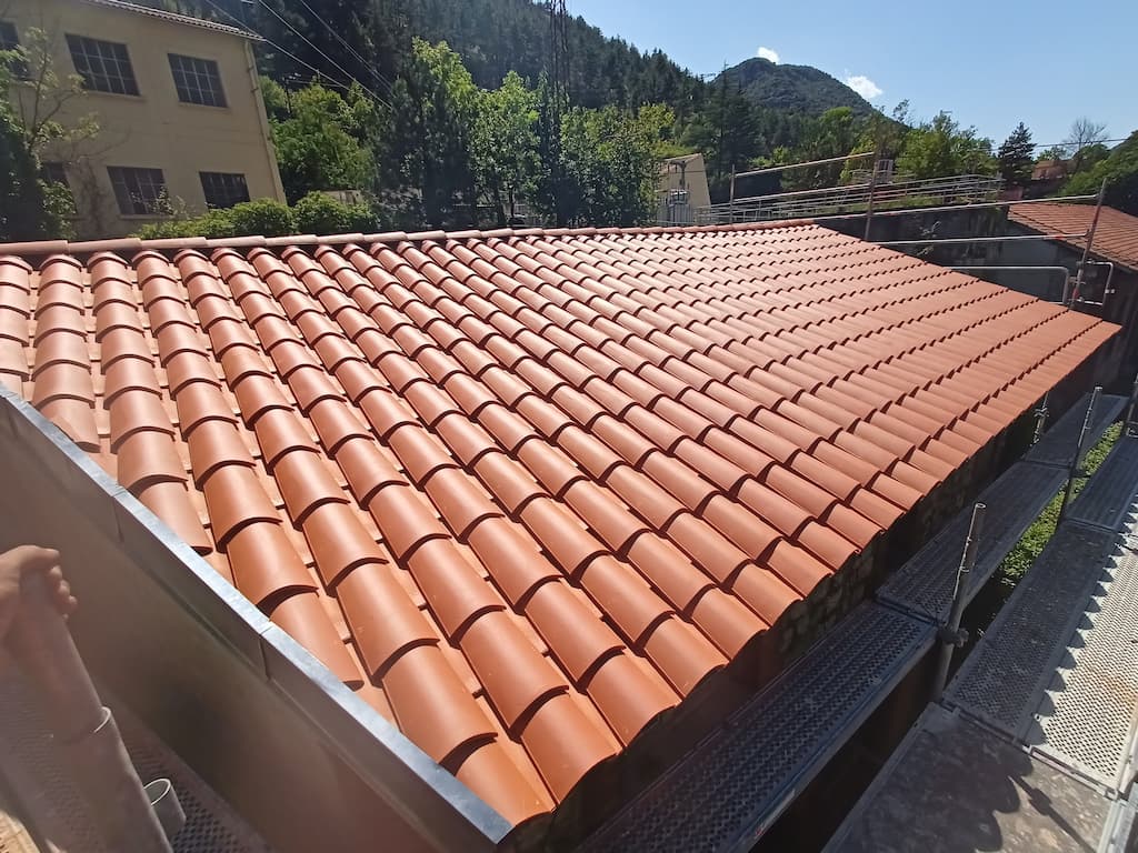 Magnifique toitur réalisé par jp couvreur antibes